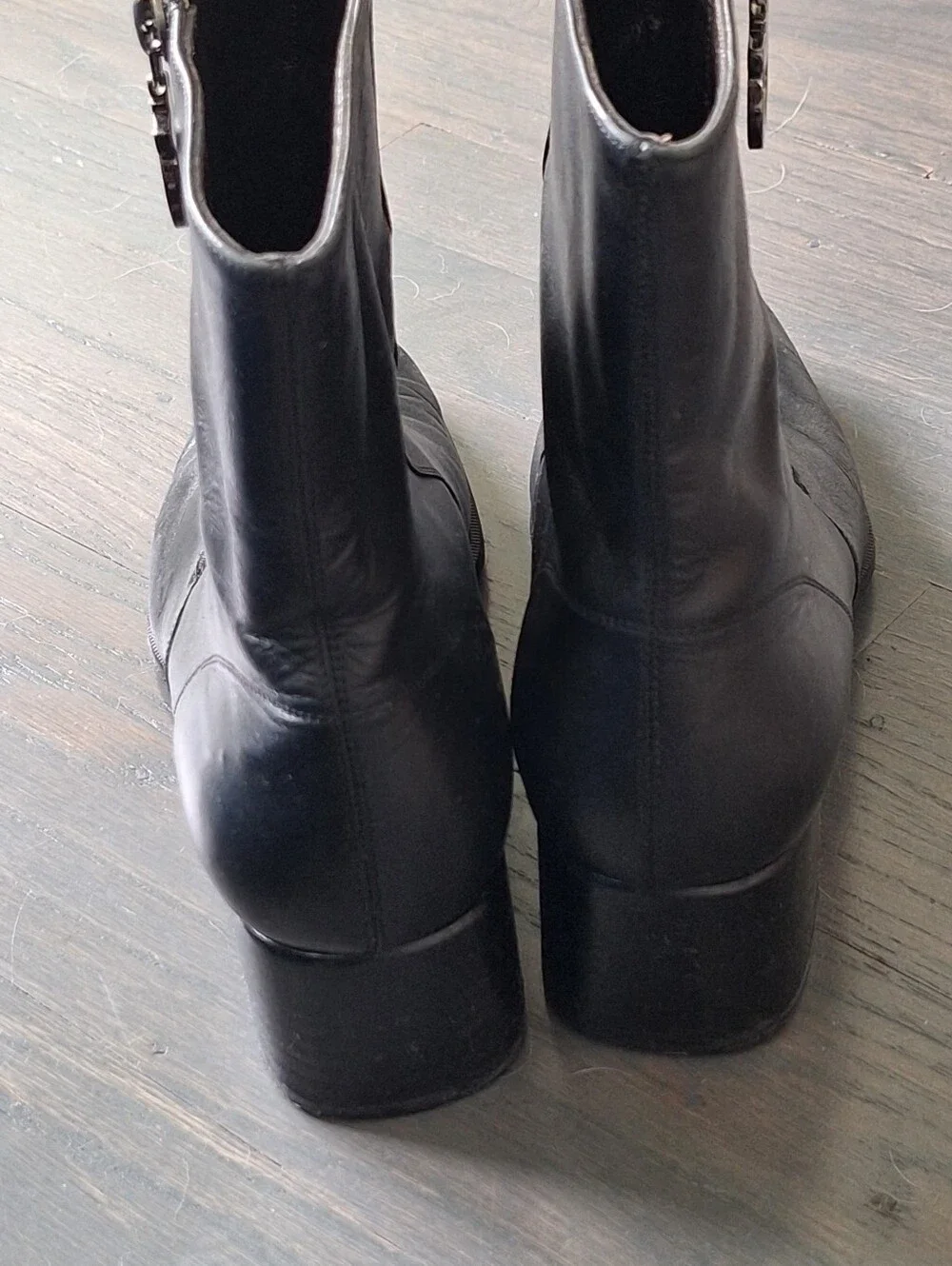 Salvatore Ferragamo Stacked Mid Heel Black Leather Booties Size 8.5 B